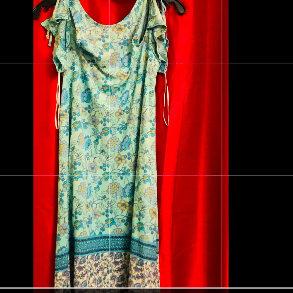 Cold shoulder green-blue dress